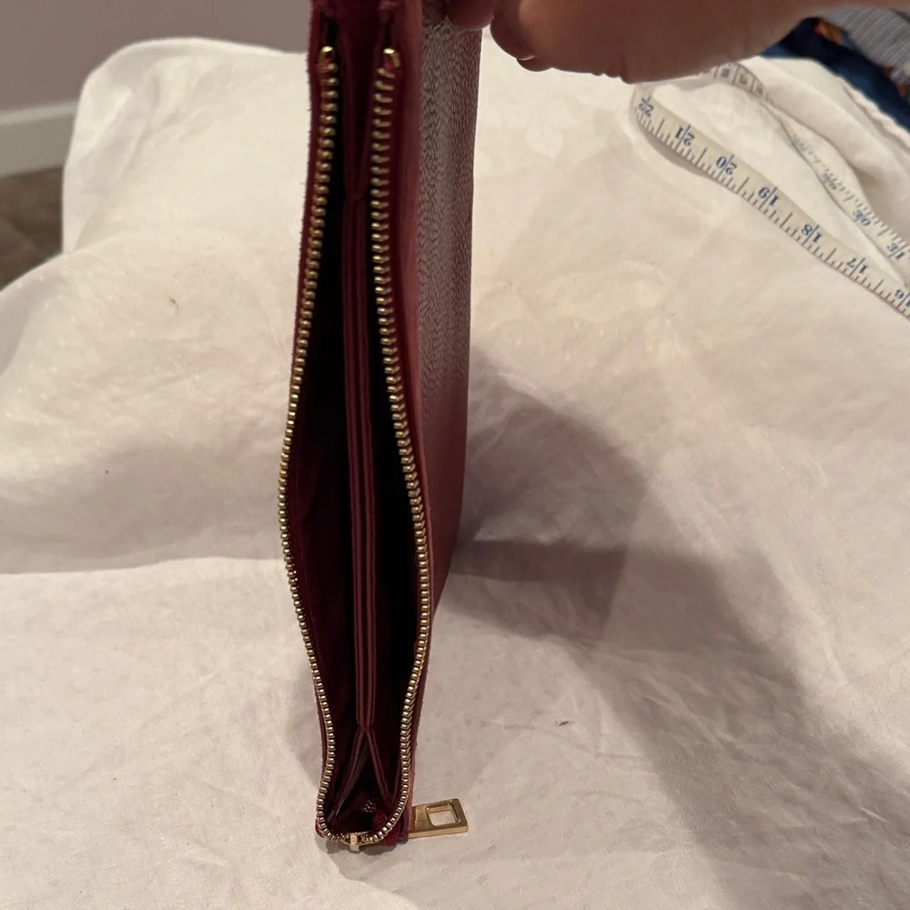 White House Black Market Burgundy Zip-Around Wallet - Picture 5 of 8